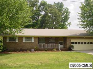 113 Springway Dr., Kannapolis, NC 28081