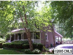 702 Sandhurst Dr., Kings Mountain, NC 28086