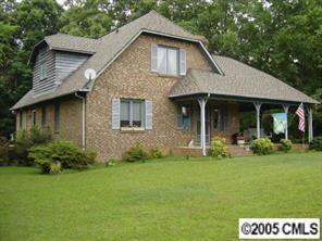 110 Hickory Hill Ln., Gaston, NC 28164