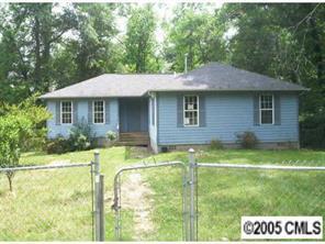 205 Mauney St., Mount Holly, NC 28120