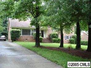 1201 Braeburn Rd., Charlotte, NC 28211
