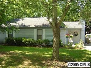 6034 Woodthrush Dr., Charlotte, NC 28227