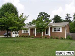 119 Tanglewood Dr., Kannapolis, NC 28081