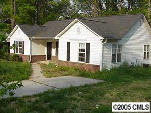 931 Crestmere St., Charlotte, NC 28208