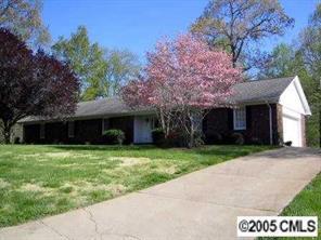 2622 Fines Creek Dr., Statesville, NC 28625