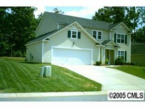 8268 Chatham Oaks Dr., Concord, NC 28027