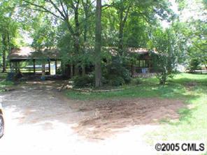 3311 Roberta Rd., Concord, NC 28027
