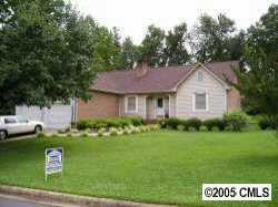 305 Pinehurst Dr., Kings Mountain, NC 28086