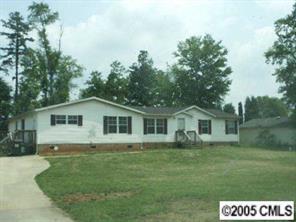 326 Carr Rd., Dallas, NC 28034