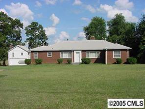 1444 Oakridge Farm Hwy, Mooresville, NC 28115