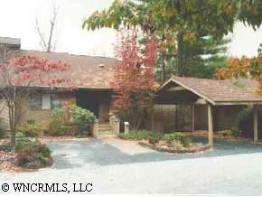 301 White Oak Drive, Hendersonville, NC 28791