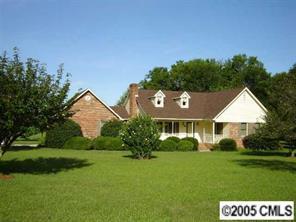2432 Nancy Dr., Harrisburg, NC 28075