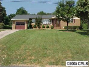 217 Johnston Dr., Belmont, NC 28012