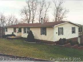 39 Woodscape Dr, Horse Shoe, NC 28742