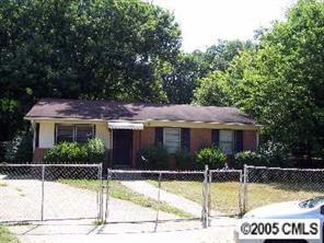 803 Lewiston Dr., Charlotte, NC 28208