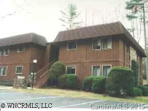 19 Lake Drive, Hendersonville, NC 28792