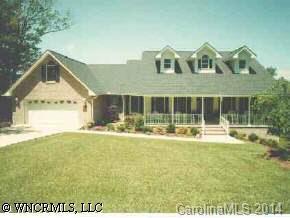 107 Merriwood Lane, Hendersonville, NC 28791