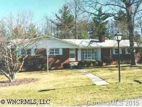 2032 Evergreen Drive, Hendersonville, NC 28792