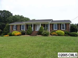 1736 Hollandale Dr., Gastonia, NC 28054