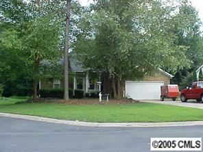 9209 Chislehurst Rd., Charlotte, NC 28227