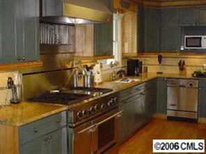 1600 Wendover Rd., Charlotte, NC 28211