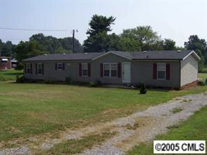 258 Shumaker Dr., Statesville, NC 28625