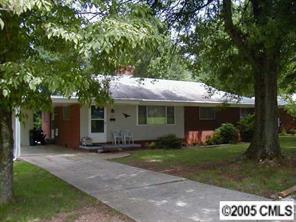 521 W Wilson Ave., Mooresville, NC 28115