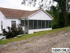 717 NW Conley Pl., Lenoir, NC 28645