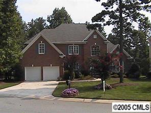 12128 Farnborough Rd., Huntersville, NC 28078