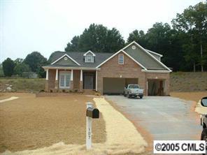 107 Covey Ln., Troutman, NC 28166