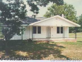 6 Nelson Drive, Hendersonville, NC 28791