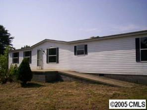 9040 Waterloo St., Hickory, NC 28602