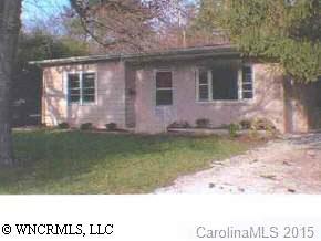 524 Ehringhaus St., Hendersonville, NC 28739