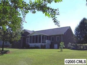 145 Sink Farm Rd., Mooresville, NC 28115