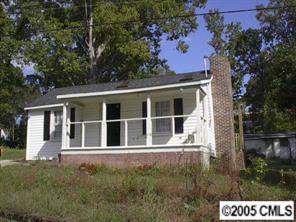 735 Riddle St., Mount Holly, NC 28120