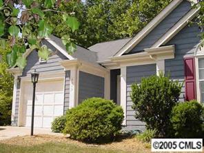 8619 Lockerbie Ln., Charlotte, NC 28215