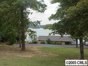 3145 Lakeside Cir., Belmont, NC 28012