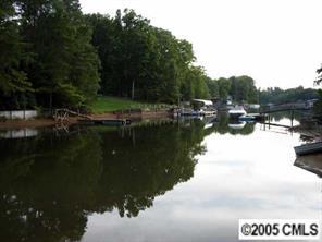 613 Kemp Rd., Mooresville, NC 28117