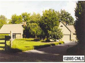 5040 NE 16th Street Dr., Hickory, NC 28601