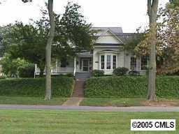 305 W Broad St., Statesville, NC 28677