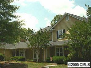 2710 Tiergarten Ln., Charlotte, NC 28210