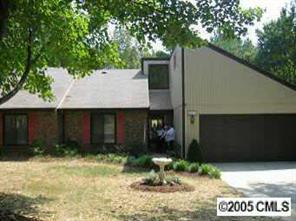 403 Ridgeway Dr., Belmont, NC 28012