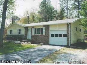 123 Upward Acres St., East Flat Rock, NC 28726