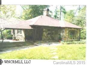 1115 White Pine Dr, Hendersonville, NC 28739