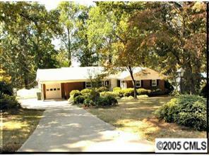 770 Pinewood Cir., Mooresville, NC 28115