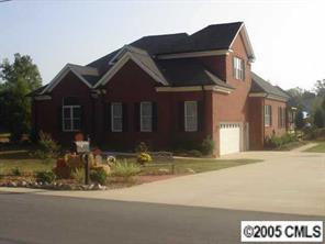 107 Gudger Rd., Mooresville, NC 28117