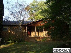 7088 Waters Edge Dr., Sherrills Ford, NC 28673