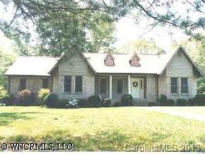 25 Fairway View Drive, Etowah, NC 28729