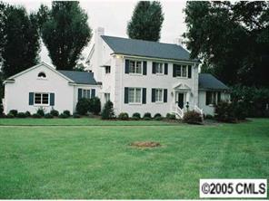 804 South Point Rd., Belmont, NC 28012