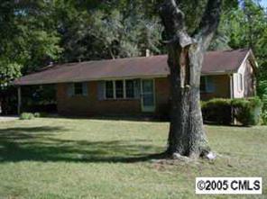115 Blackburn Rd., Hickory, NC 28601